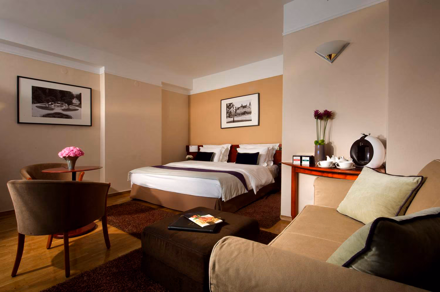 Vander Urbani Resort
