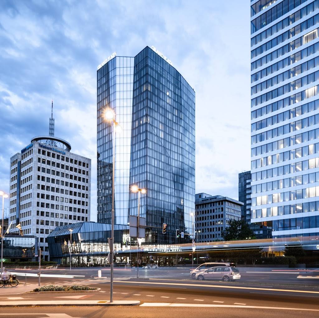 Grand Plaza Hotel & Congress Center