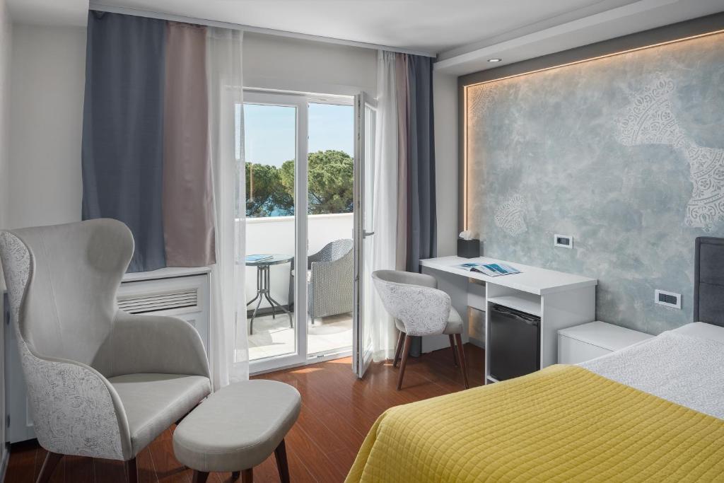 Hotel Tomi